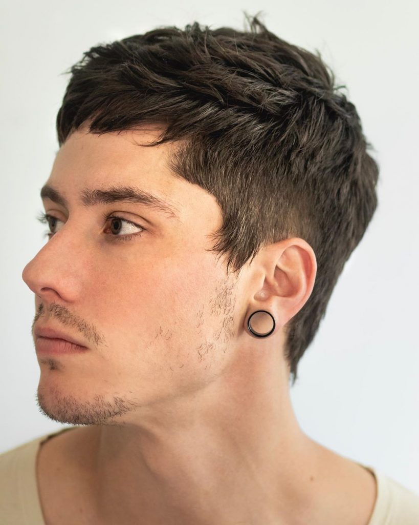 modern haircuts for men with thick hair